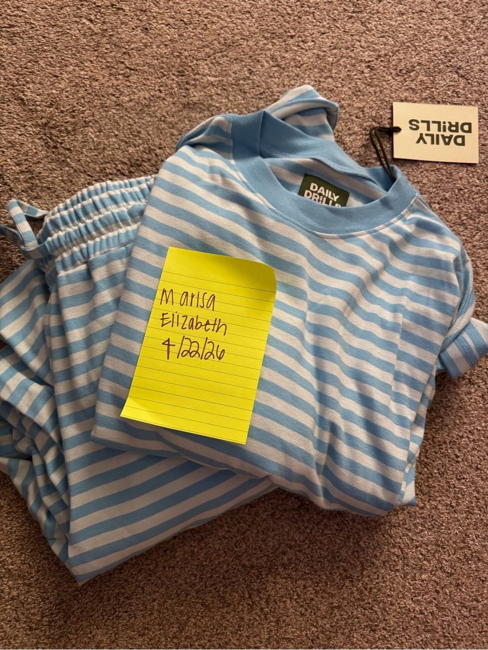 Daily drills striped set 
Size M/L
NWT